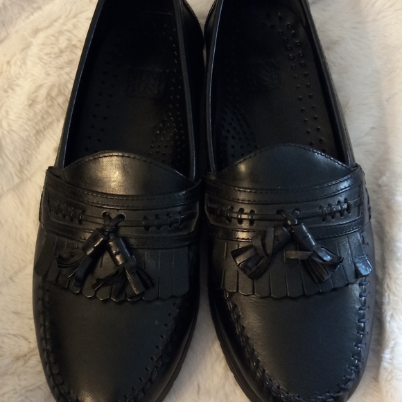 Nunn Bush Men's Size 8 Black Tassled Loafers. Leather. NWOT. - Picture 2 of 9